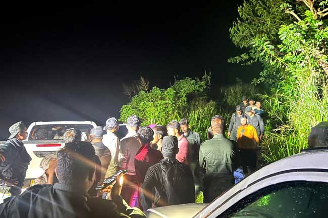 Eight persons who went missing after visiting Hanthana Mountain Range rescued