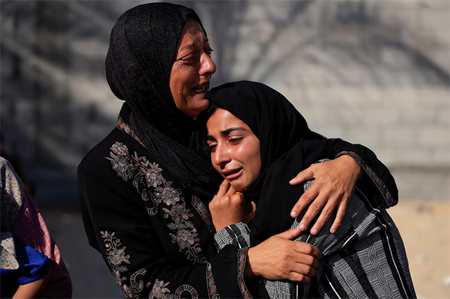 Israel orders evacuations in northern Gaza as Trump calls for war to end