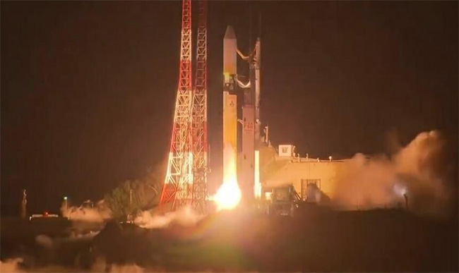 Japan launches climate change monitoring satellite on mainstay H2A rockets last flight