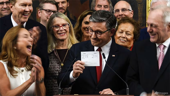 Congress passes Trumps big, beautiful bill cutting taxes and spending