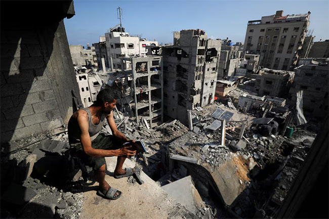 Hamas says it delivered positive response on Gaza ceasefire plan