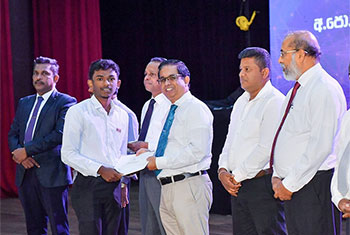 Over 350 students from Southern Province awarded Rs. 100,000 each for A/L excellence