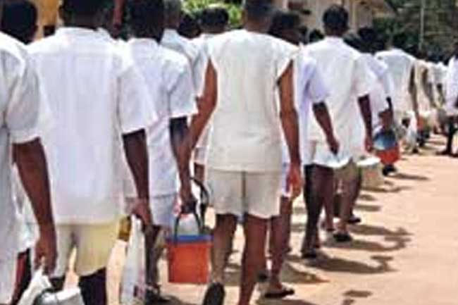Sri Lankas prisons exceed capacity by 20,000: Prisons Spokesman