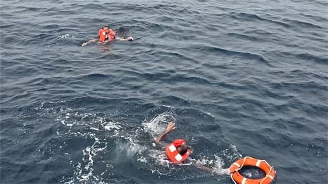 Four dead and 15 missing from Greek ship attacked in Red Sea