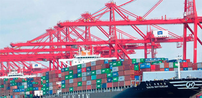 Exports worth US$ 3 billion to US hang in the balance - Sajith 