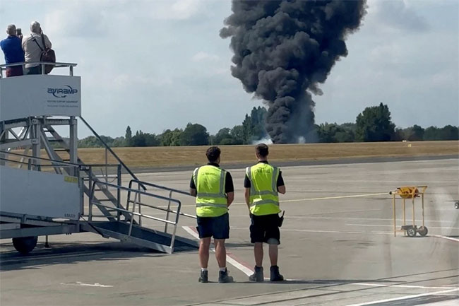 London Southend Airport to remain closed after fireball crash