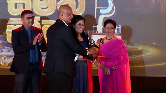 TV Derana wins best documentary at Sumathi Awards 2024