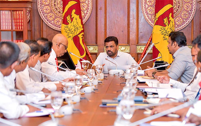 President urges Sports Ministry and associations to collaborate for international success