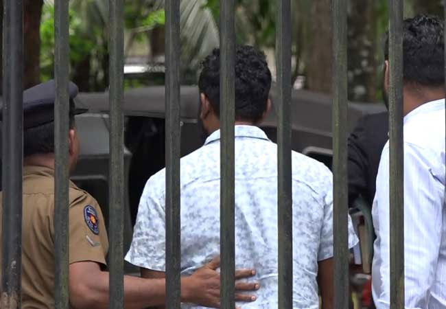 Son-in-law of MP Rohitha surrenders to court 