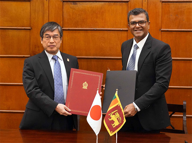Japan agrees to continue granting scholarships to Sri Lankan public sector workers