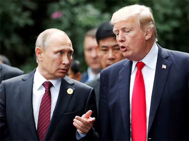 Trump sets deadline of 10 or 12 days for Russia on war with Ukraine