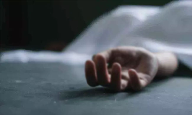 Bodies of Yatinuwara PS Opposition Leader, his wife and child found