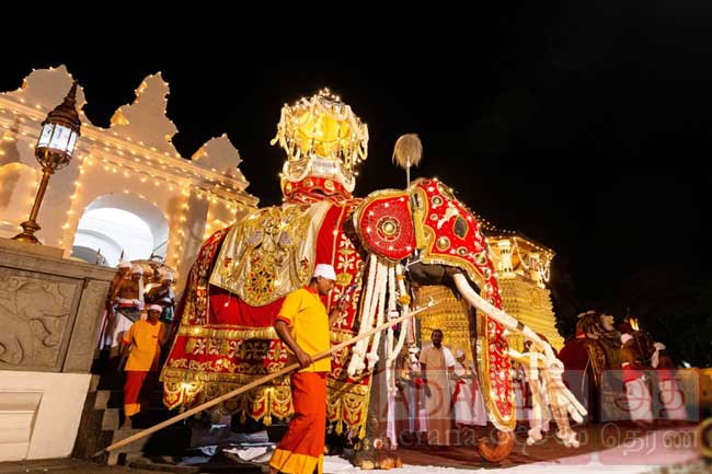 Final Randoli Perahera of Kandy Esala Festival to parade the streets tonight