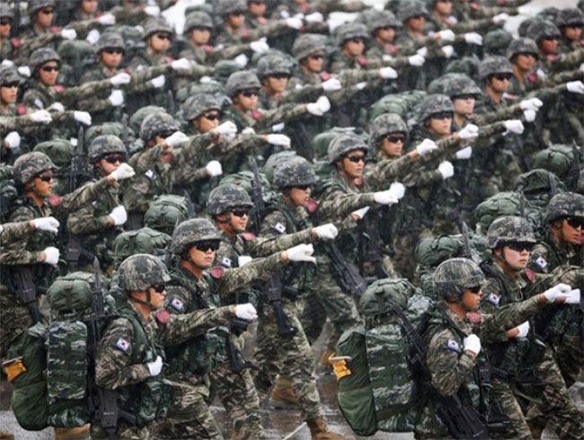South Korea military shrinks by 20% due to low birthrate