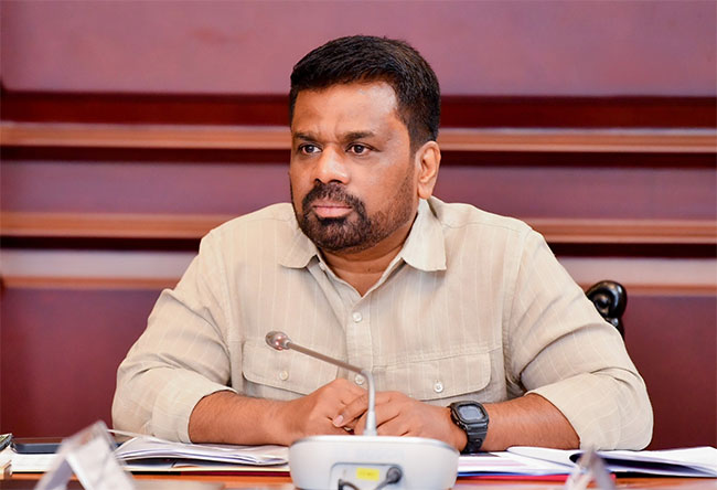 President discusses pre-budget proposals for 2026 with officials