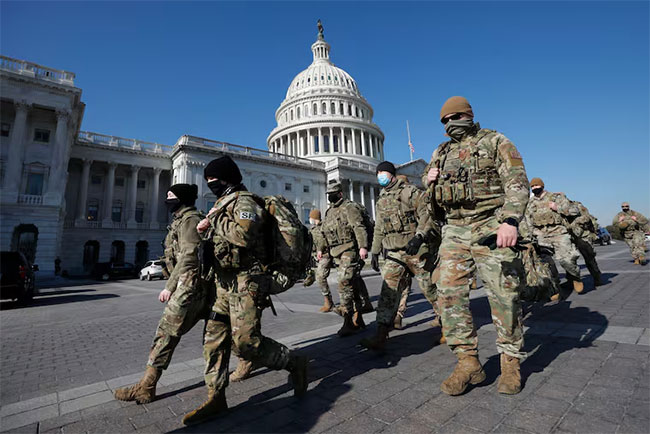 Donald Trump says he will deploy US National Guard in Washington DC