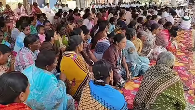 Rameswaram fishers fast for release of men, boats in Sri Lanka