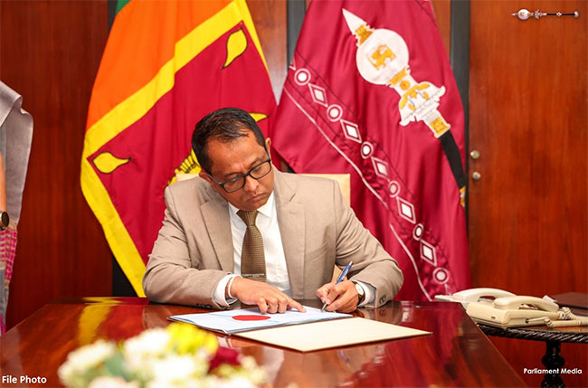 Speaker endorses certificate on Sri Lanka Electricity (Amendment) Bill