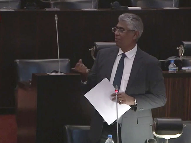 Faiszer calls for stringent mechanisms to prevent online gambling addiction