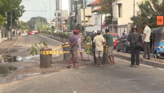Special notice for motorists: Road section sinking in Borella