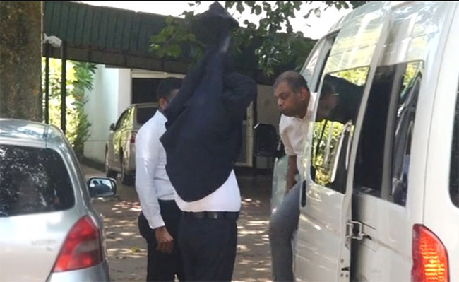 Ex-IGP Deshabandu Tennakoon remanded 