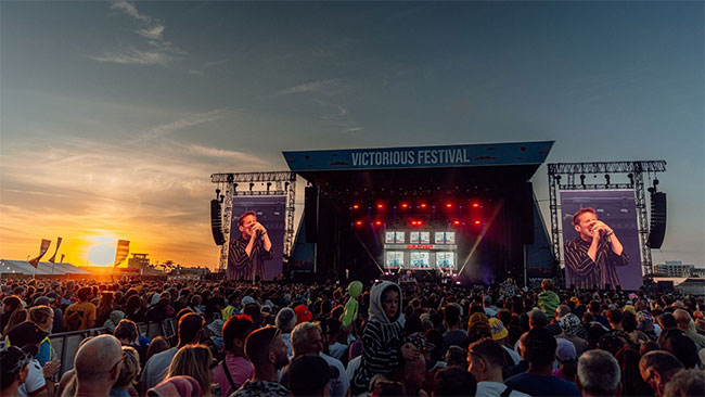 Bands pull out from festival after group cut off over Palestine flag
