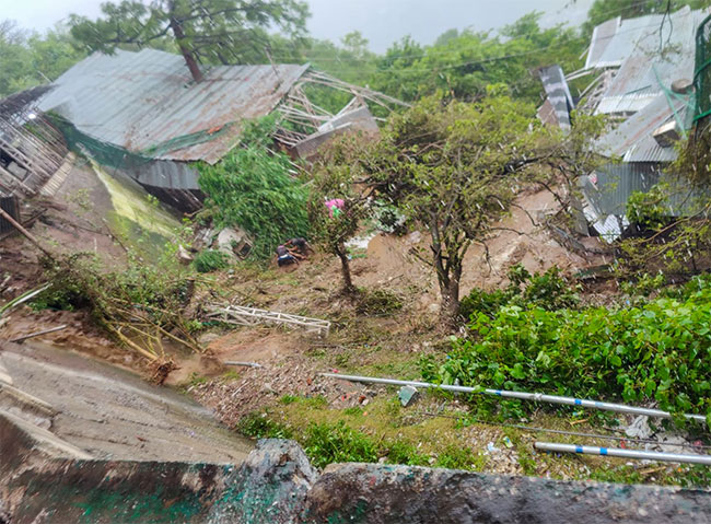 30 killed in landslides in Indias Jammu and Kashmir