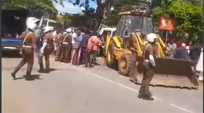 Schoolgirl and lorry assistant killed in road accident in Kahatagasdigiliya