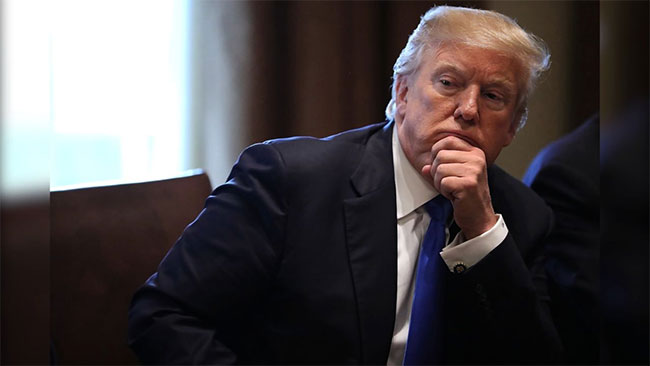 US economy on brink of recession, warns Moody’s chief economist