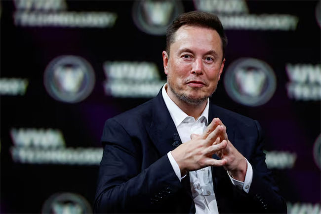 Elon Musk may become the worlds 1st trillionaire