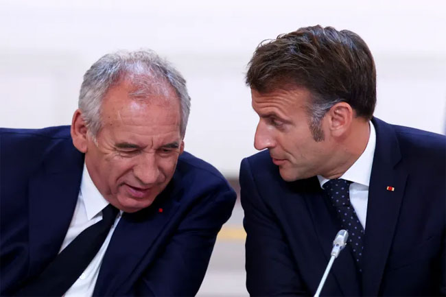 French govt collapses after Prime Minister Bayrou loses confidence vote