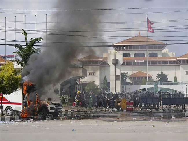 No reports of injuries to Sri Lankans due to violent protests in Nepal: MFA