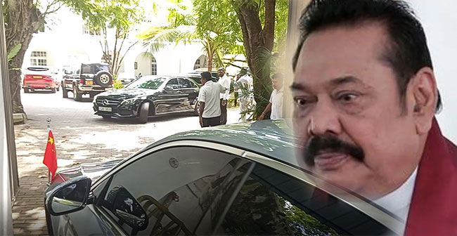Politicians and diplomats visit ex-President Mahinda Rajapaksa at his Wijerama residence