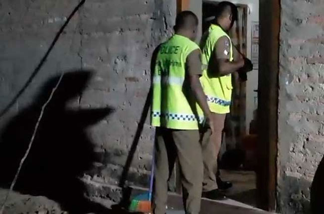 Suspect identified in murder of mother and son in Karandeniya 