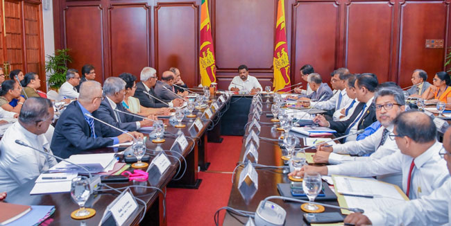 Central govt and provincial institutions must work in unison when implementing development projects - President advises Governors and Secretaries