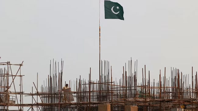 Pakistani Taliban ambush kills 12 soldiers in restive northwest
