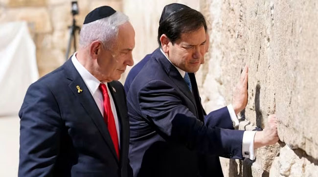 Israel intensifies Gaza City bombing as Rubio arrives