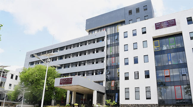 Clinical training for final-year medical students of Moratuwa University begins at Nagoda Hospital