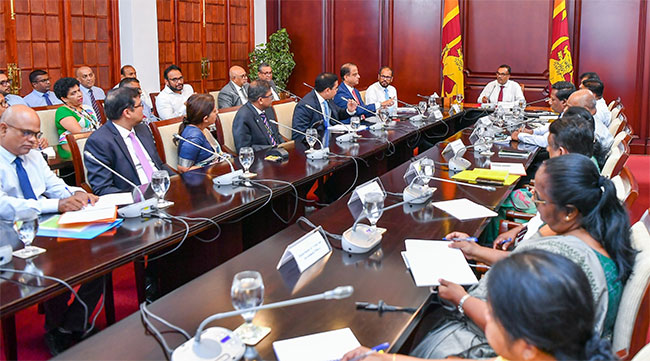 Digitalization, SME support & new insurance schemes highlighted in pre-budget talks with banking sector