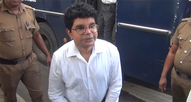 Former NLB Director Thusitha Halloluwa granted bail