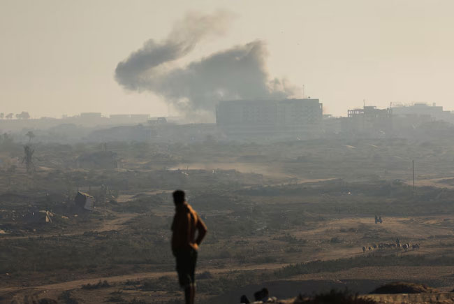 Israel presses on with Gaza City assault, at least 60 Palestinians killed