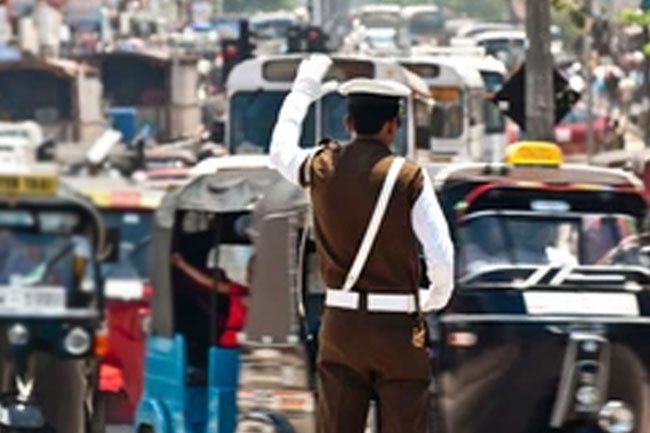Uni students protest leads to heavy traffic between Narahenpita and Borella