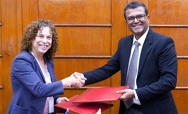 Sri Lanka and EU sign 8 million grant agreement to support economic recovery