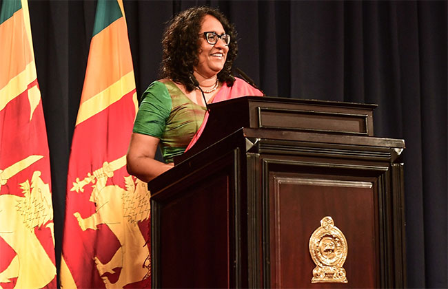 PM Harini tells new recruits to provide efficient public service