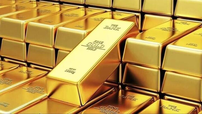 Gold hits fresh record above $3,800 on US shutdown fears