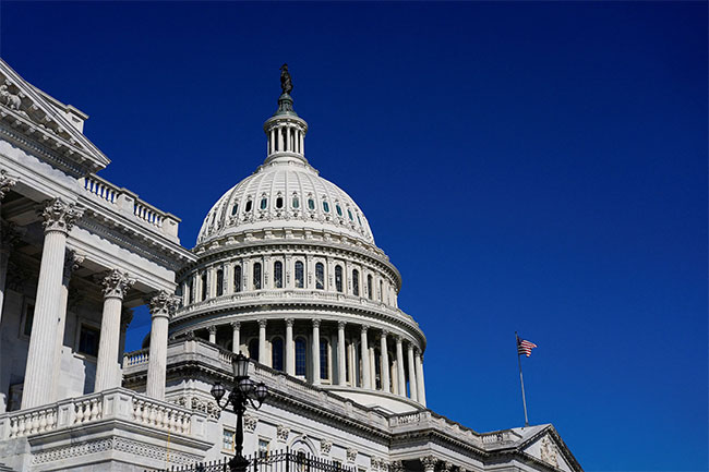US government faces brain drain as 154,000 federal workers exit this week
