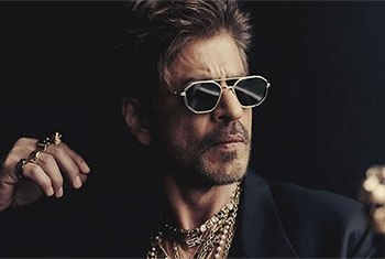 Bollywood superstar Shah Rukh Khan enters the billionaire club