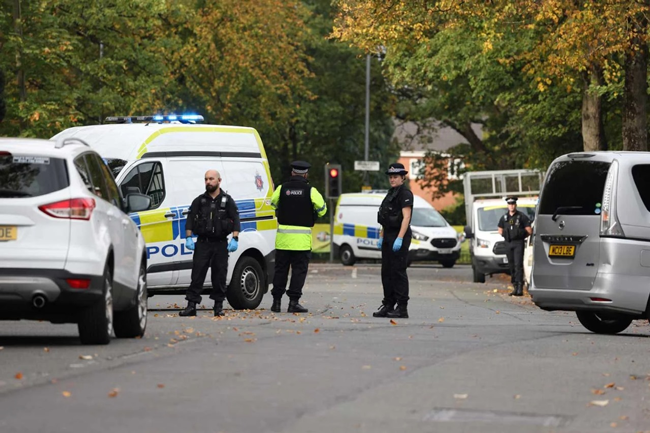 UK police respond to stabbing incident outside synagogue in Manchester