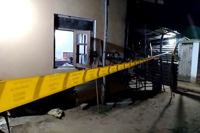Bodies of couple hacked to death found in a house in Hungama