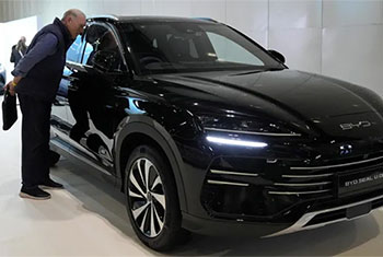 Chinese EV giant BYD sees UK sales soar by 880%